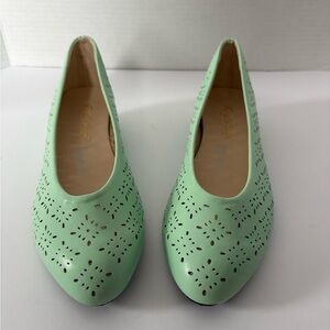 Angel Steps Mint Green Women's Shoes Kitten Heel Size 6.5 NEW